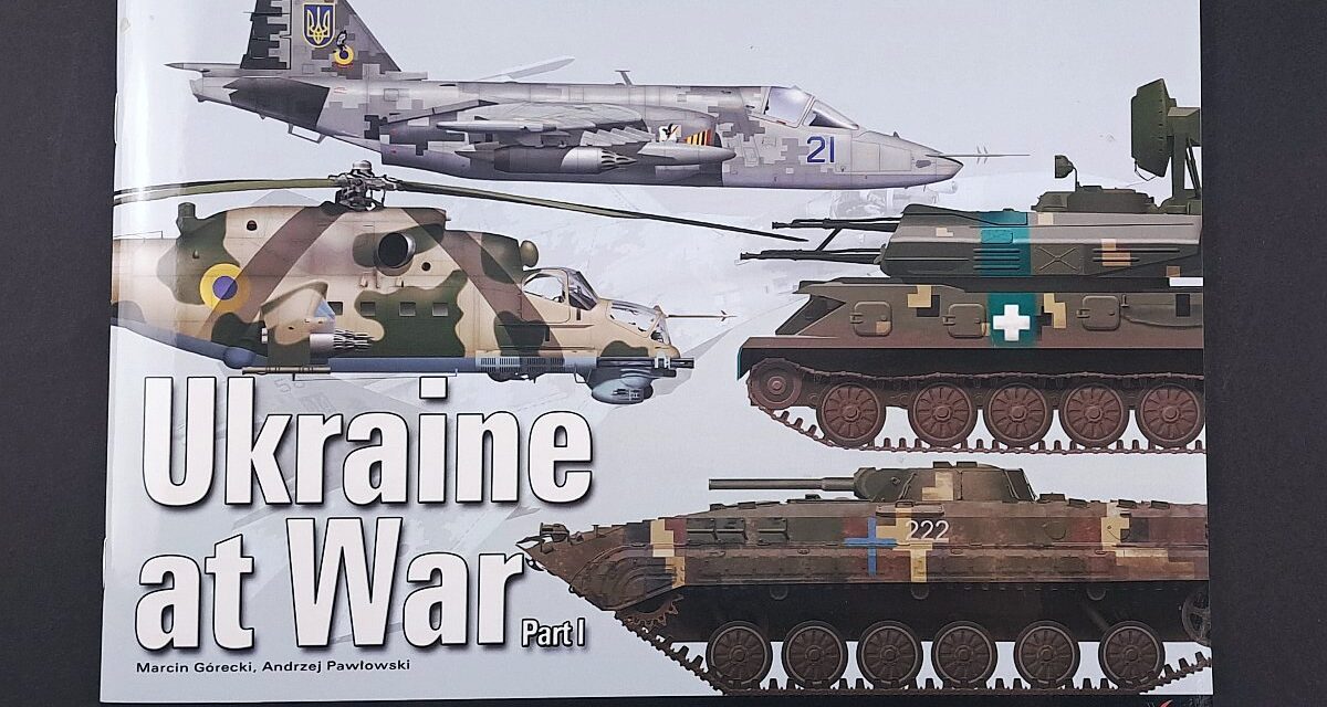 Ukraine at War Part I – książka z kalkomaniami z serii TopColors
